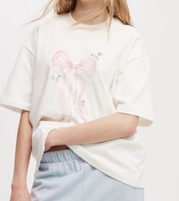 BASEBALL CROP TEE WITH RINGER STRIPES