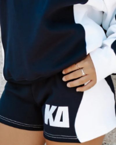 FLEECE COLORBLOCK PANELED SWEATSHORT