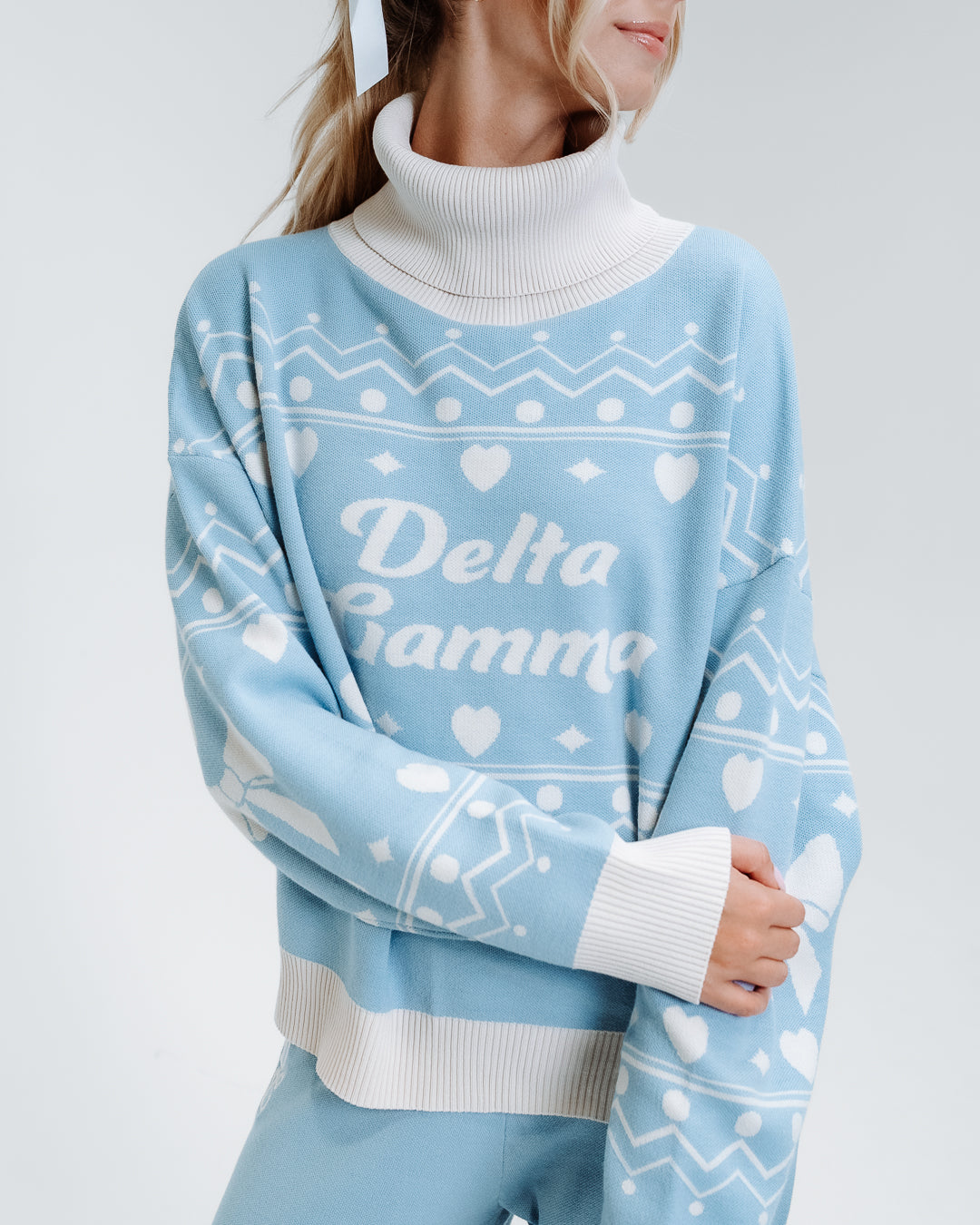 GLACE TURTLENECK KNIT SWEATER