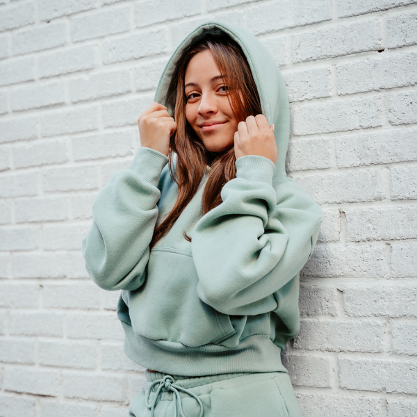 The Drop Cut Fleece Hooded Sweatshirt – The Collegiate Lineup