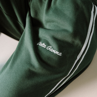 Women’s Relaxed Fit Straight Leg Sweatpants - The Collegiate Lineup